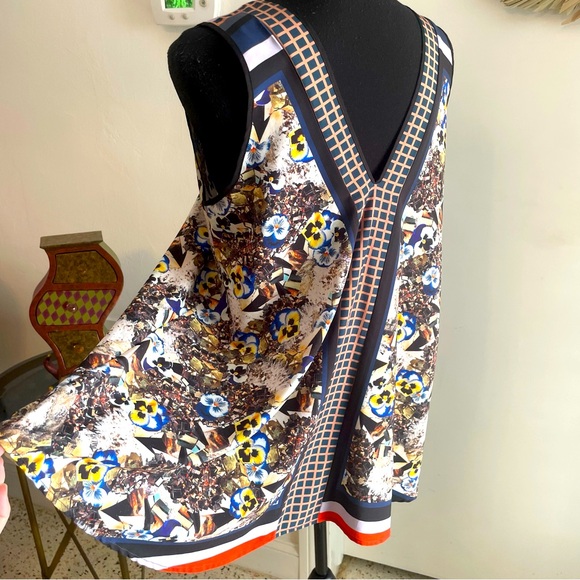 Anthropologie CLOVER CANYON Sleeveless Print Swing Top! Floral and Stripes. Med - Picture 5 of 12